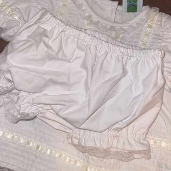 Heirloom lace diaper set - Picture 4 of 4